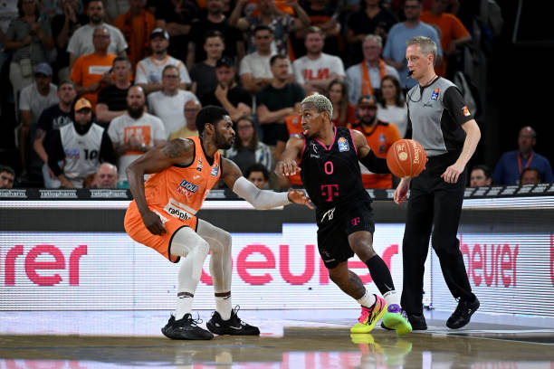 也撬动了当 也撬动了当